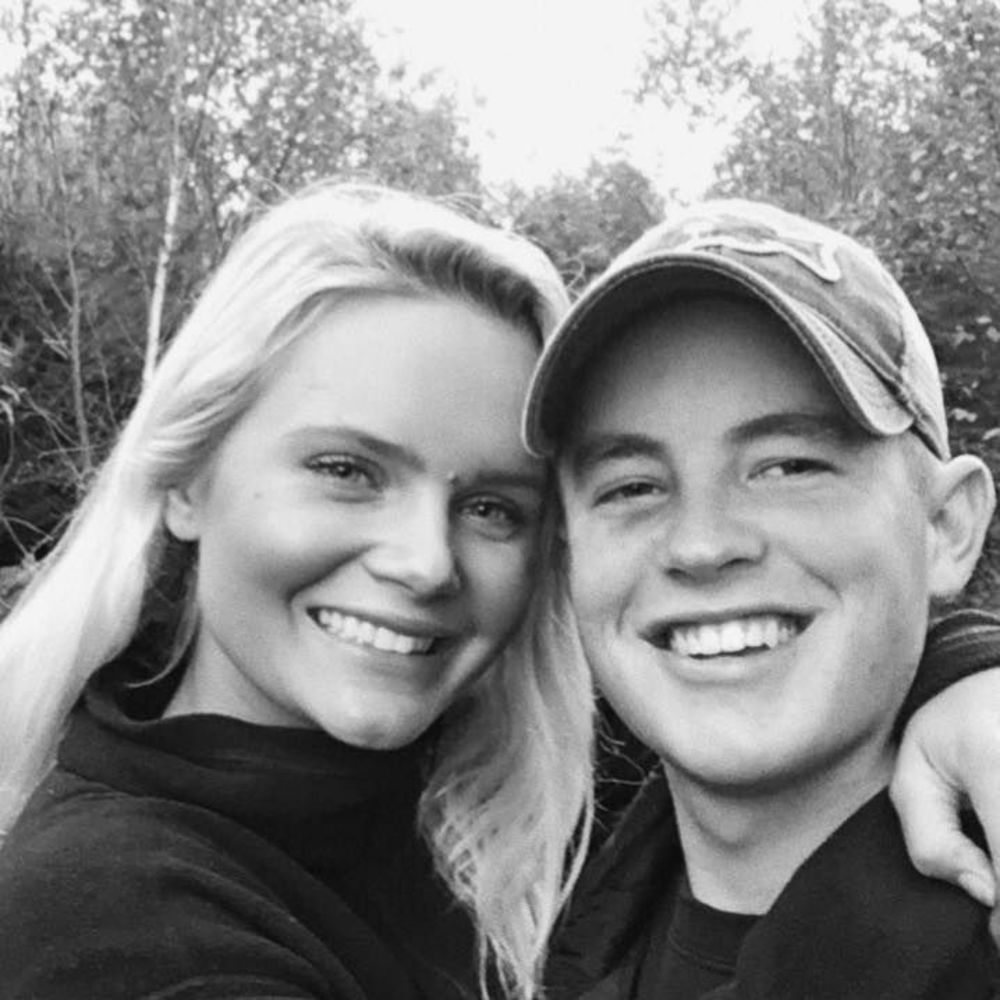 Meet your Posher, Ali